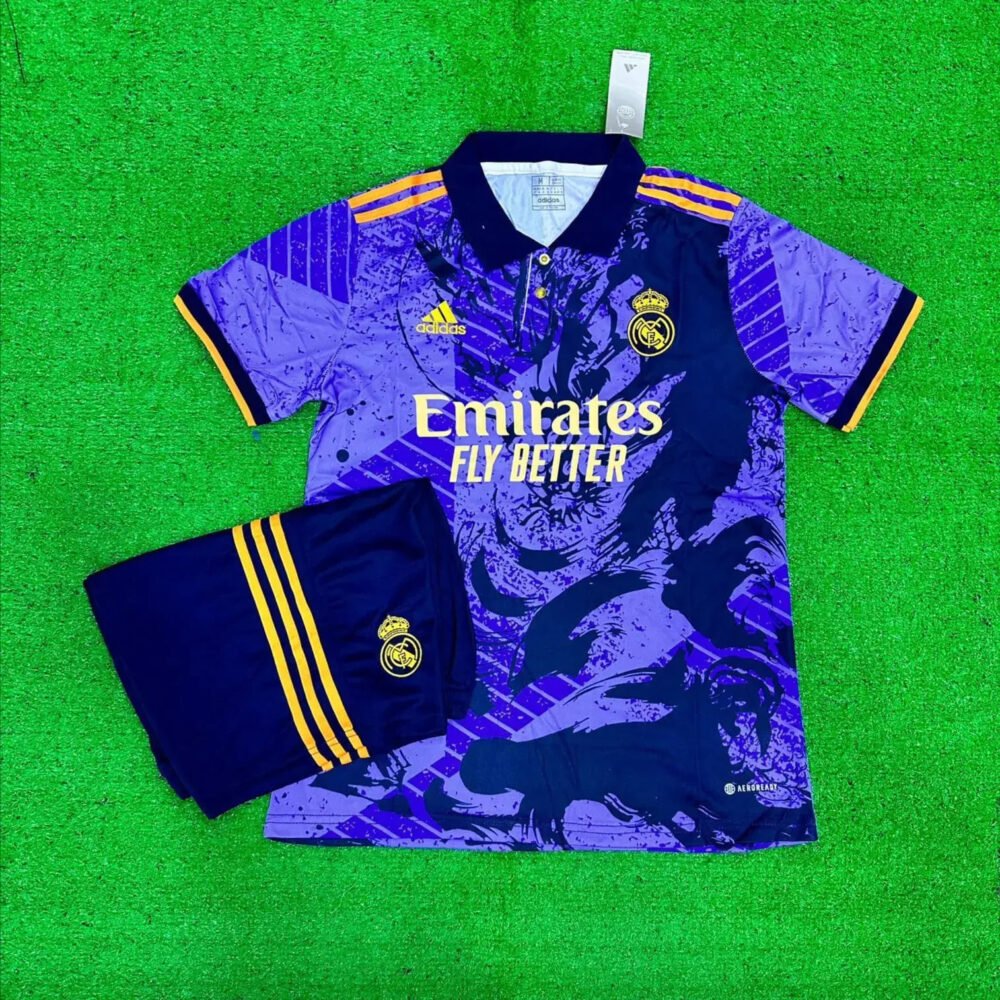Real Madrid Purple Dragon Edition 23/24 (FC SET)