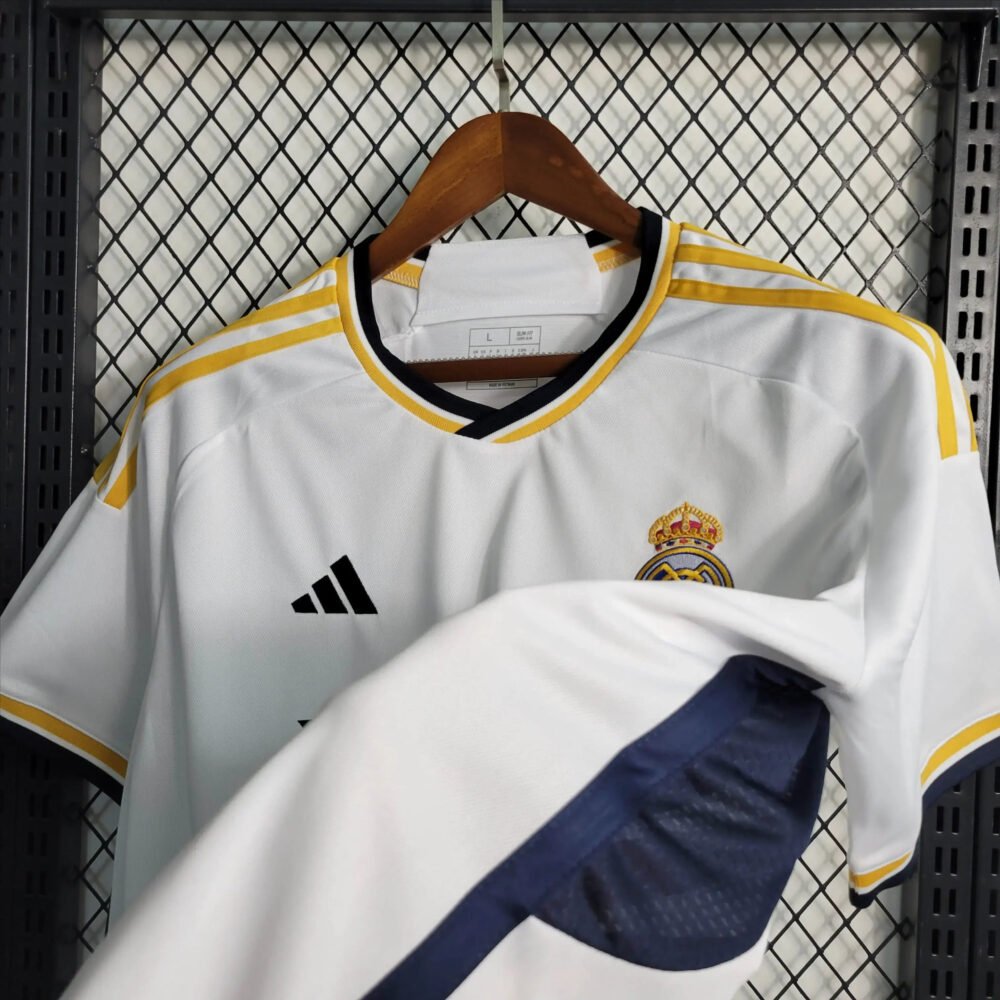 Real Madrid Home Kit 23/24 (FV) - Image 3