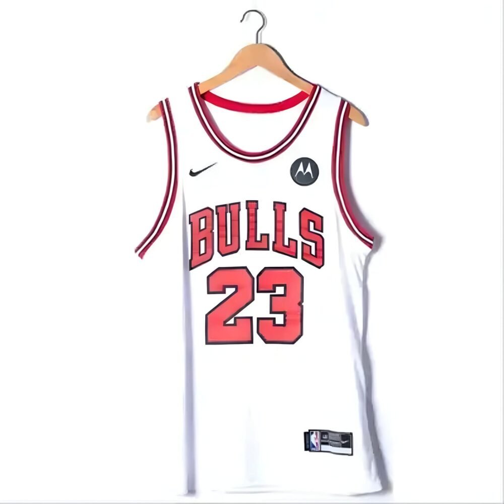 Chicago Bulls White JORDAN (23)