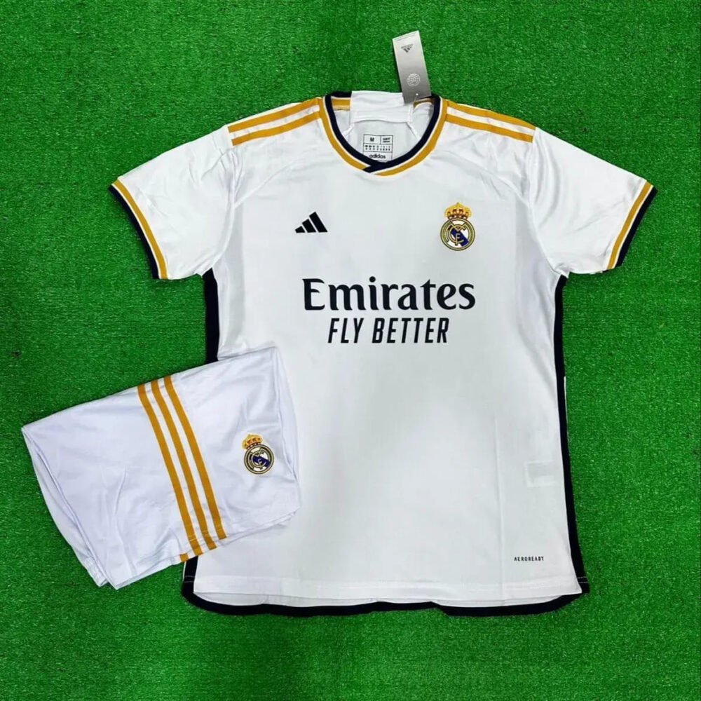 Real Madrid Home Kit 23/24 (FC SET)