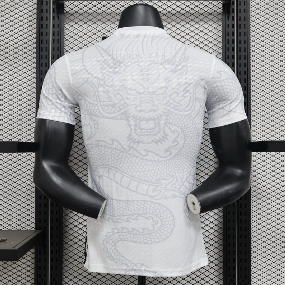 Real Madrid Special White Dragon Edition 24/25 (PV) - Image 3