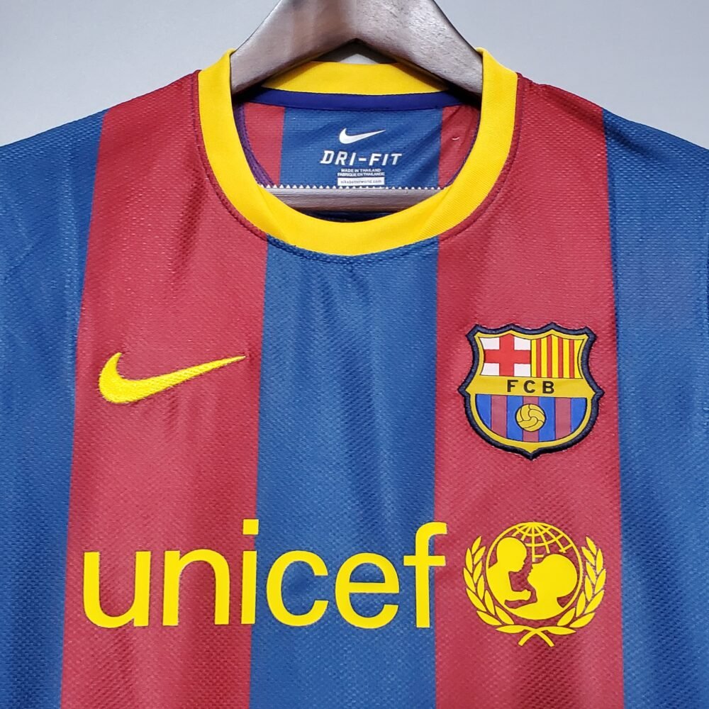 Barcelona Home Kit 2010/11 (Half Sleeve) - Image 3