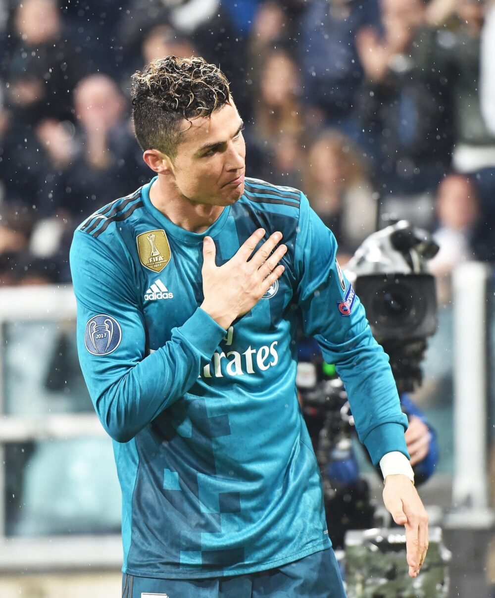 Real Madrid Third Kit 2017/18 (Full Sleeve) - Image 2