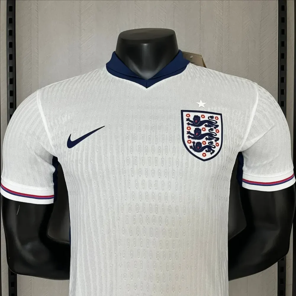 England Home Kit 24/25 (PV) - Image 3