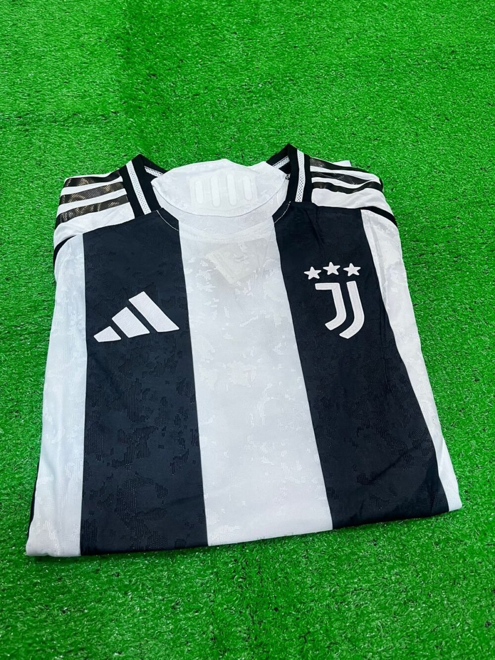 Juventus Home Kit 24/25 (PV)
