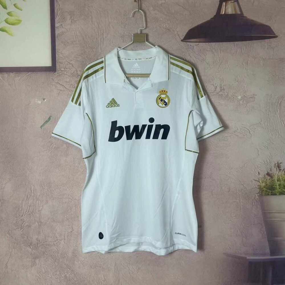 Real Madrid Home Kit 2011/12 (Half Sleeve)