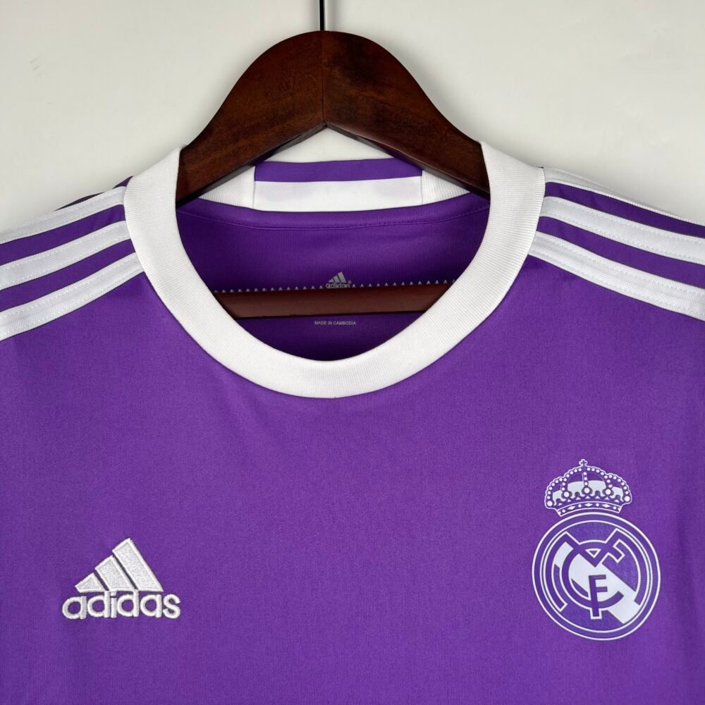 Real Madrid Away Kit 2016/17 (Full Sleeve) - Image 3