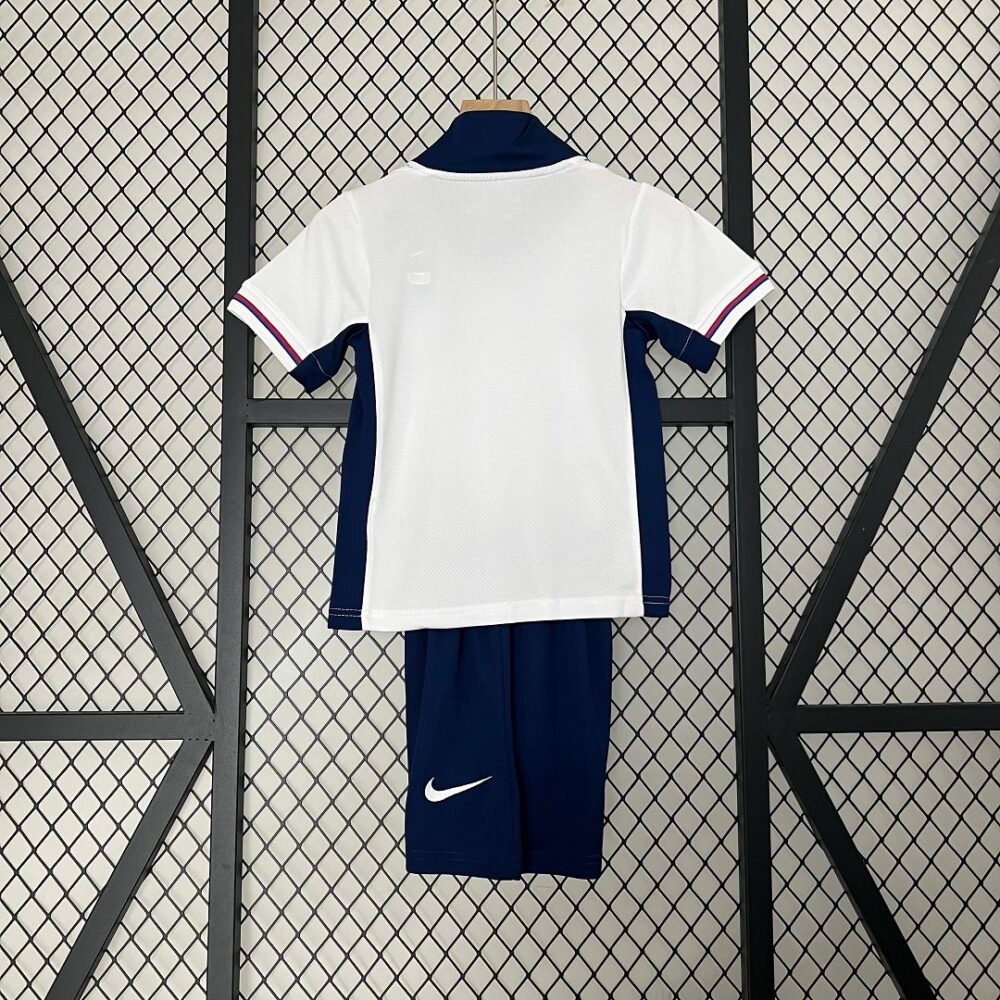 England Home Kit 23/24 (KIDS) - Image 2
