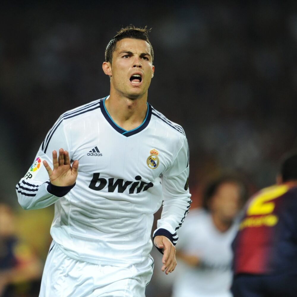 Real Madrid Home Kit 2012/13 (Full Sleeve) - Image 2
