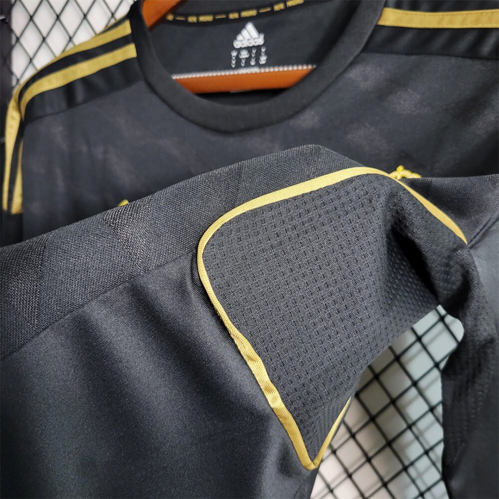 Real Madrid Away Kit 2011/12 (Full Sleeve) - Image 4