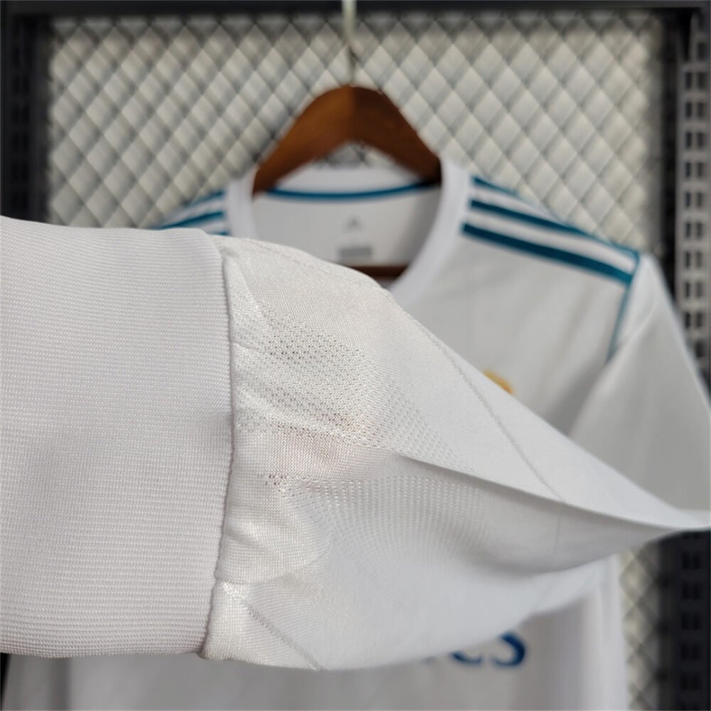 Real Madrid Home Kit 2017/18 (Full Sleeve) - Image 6