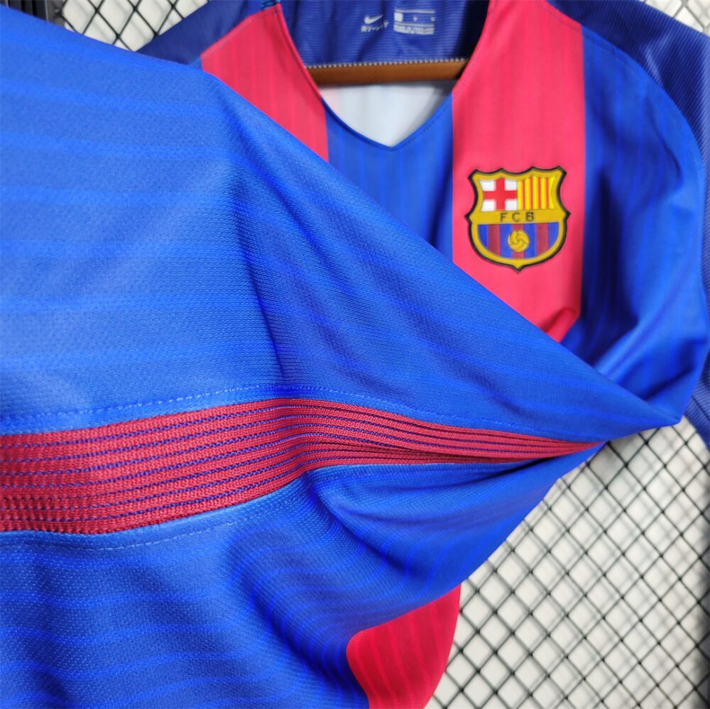 Barcelona Home Kit 2016/17 (Half Sleeve) - Image 6