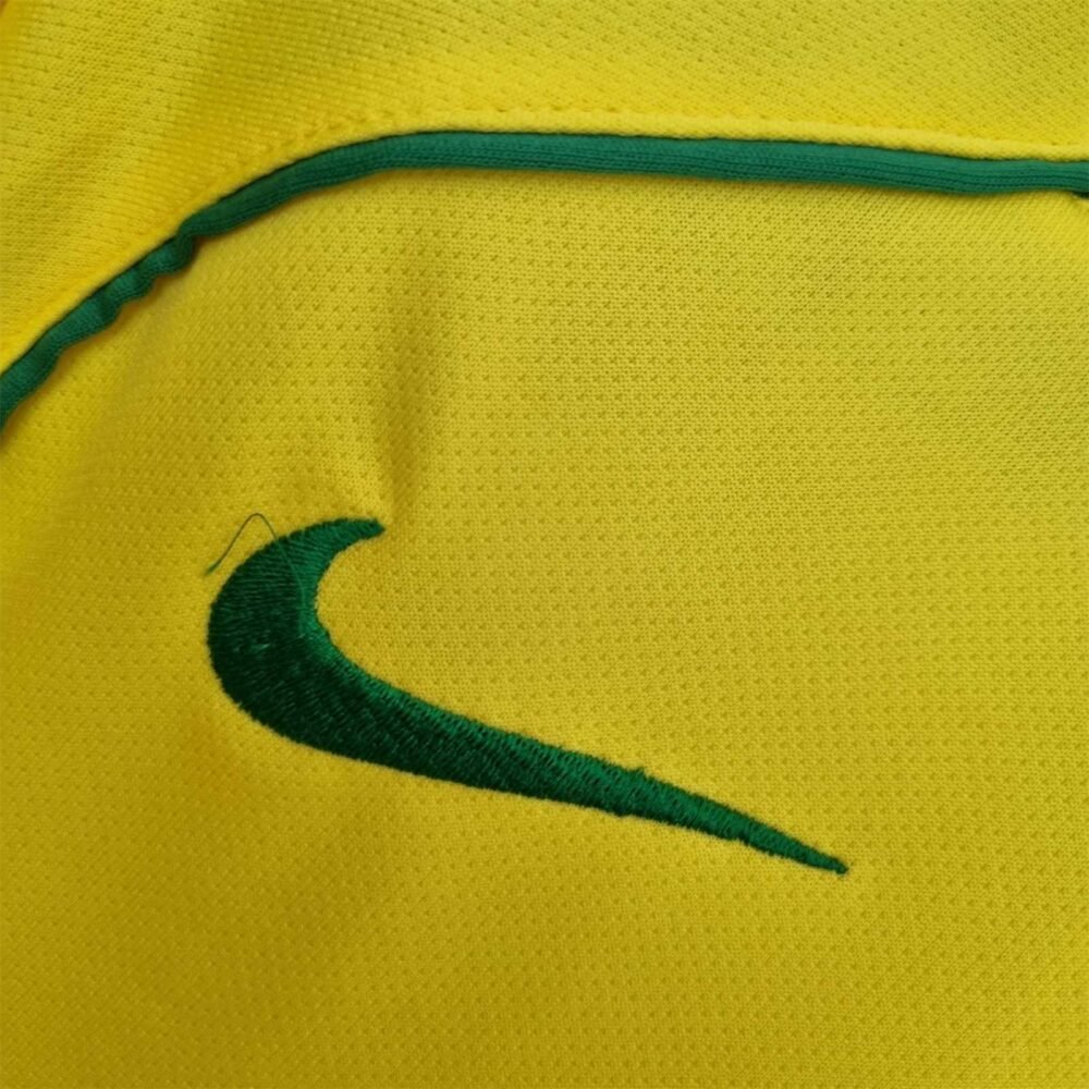 Brazil Home Kit 2004 (Half Sleeve) - Image 4