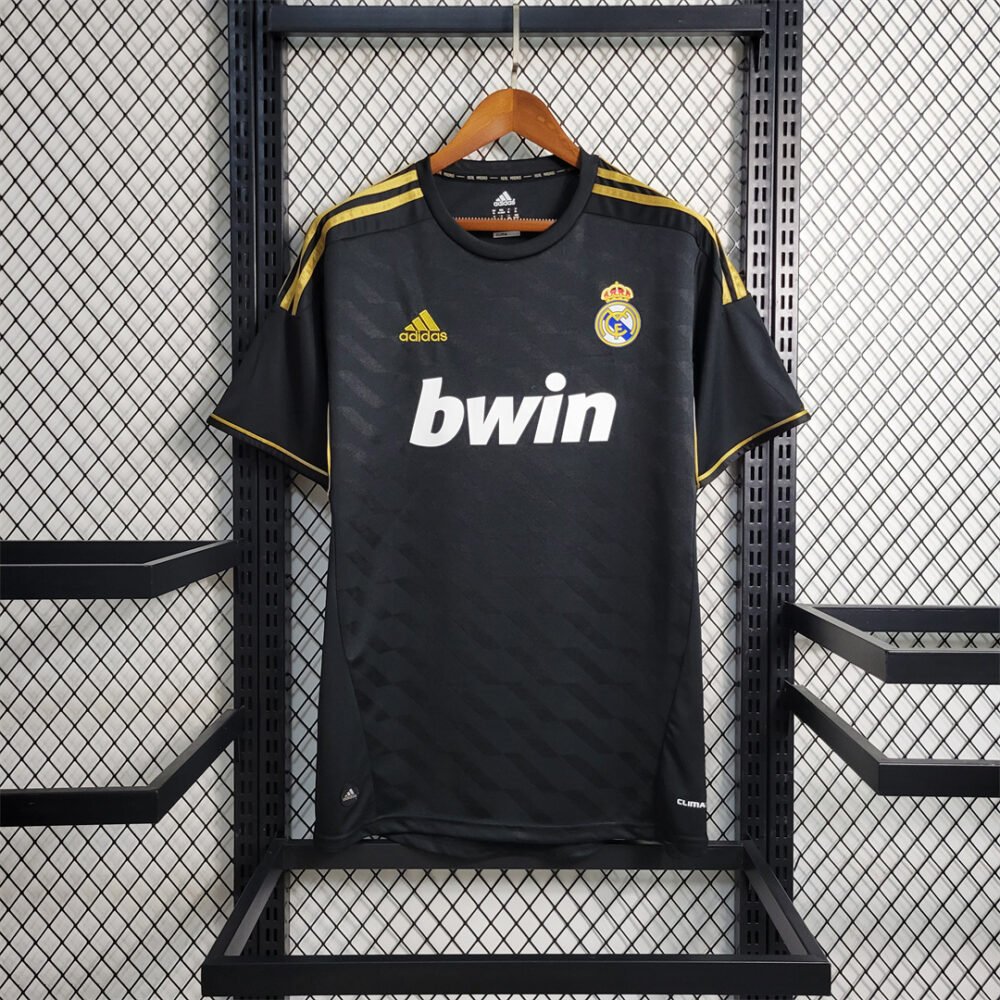 Real Madrid Away Kit 2011/12 (Half Sleeve)