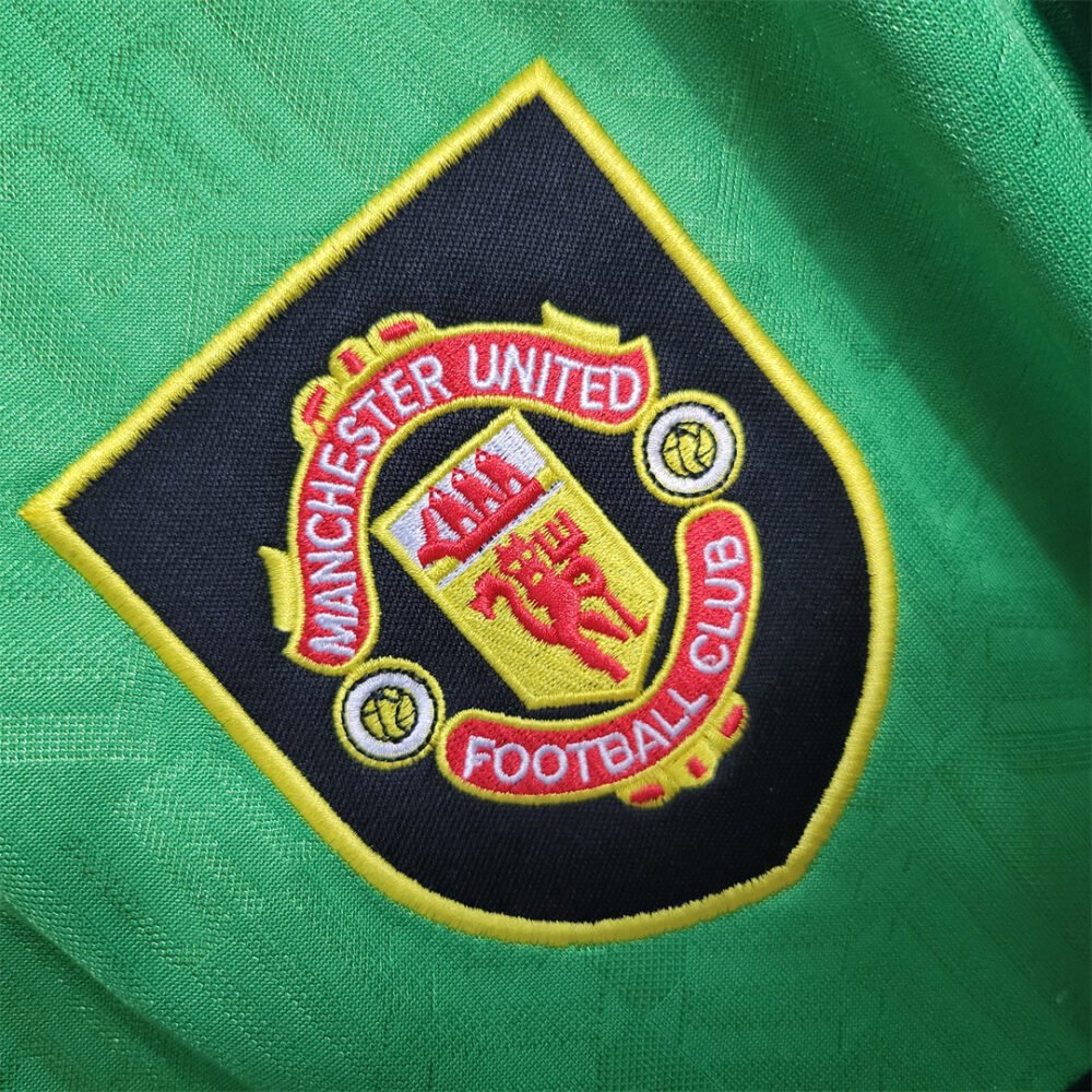 Manchester United Third Kit 1992/93 (Half Sleeve) - Image 3