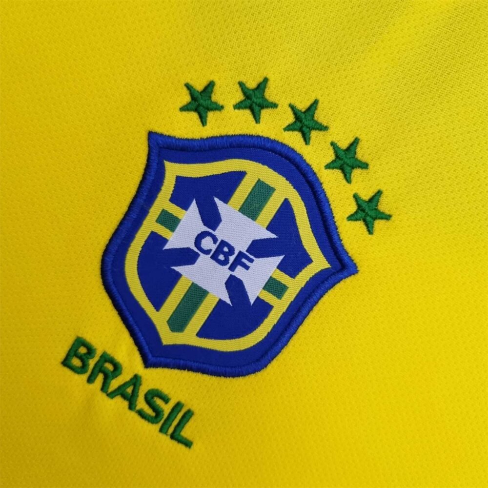 Brazil Home Kit 2004 (Half Sleeve) - Image 3