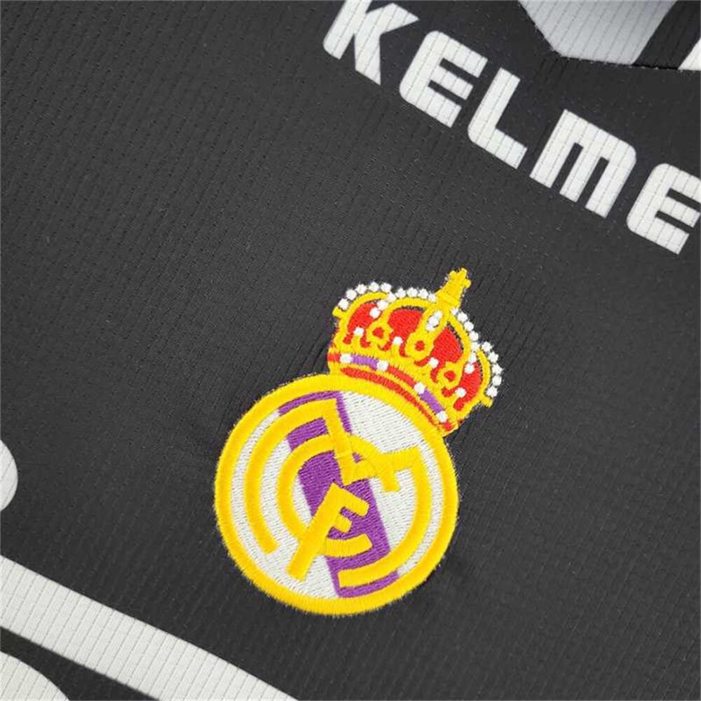 Real Madrid Third Kit 1997/98 (Half Sleeve) - Image 2