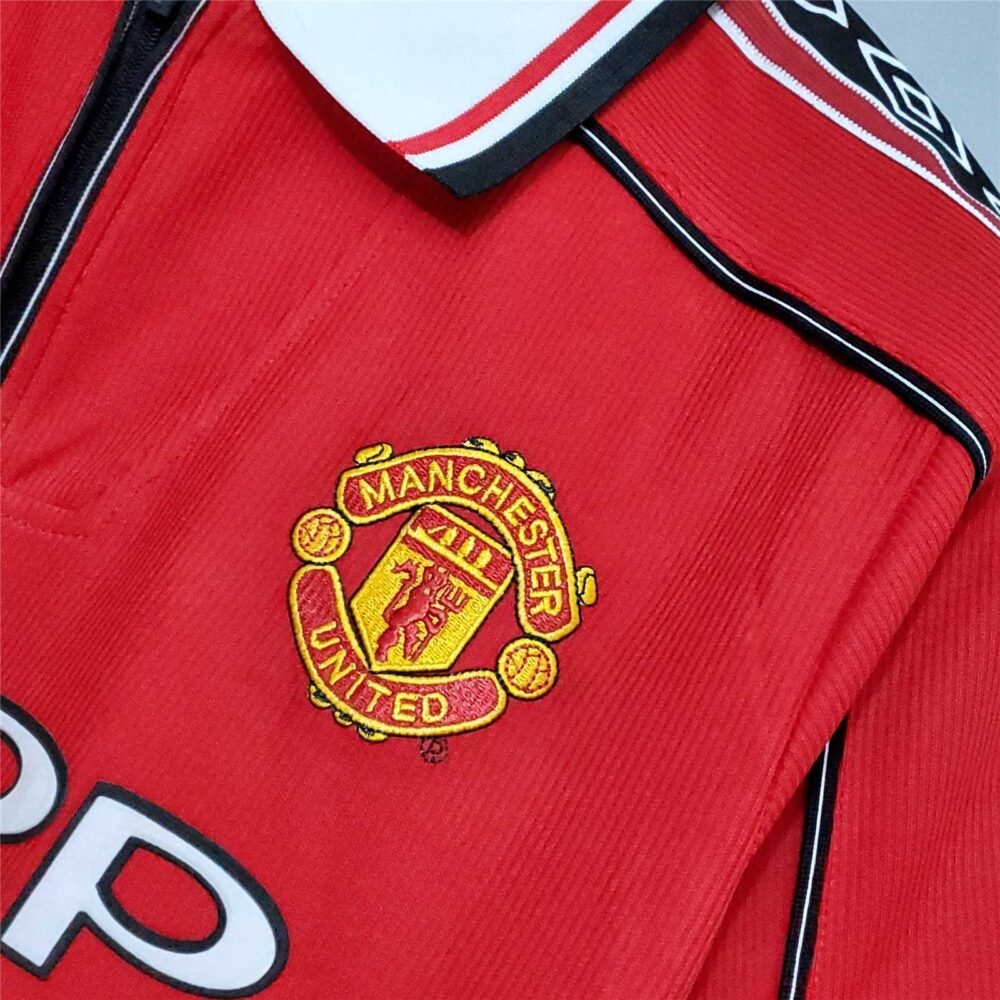 Manchester United Home Kit 1998/99 (Half Sleeve) - Image 3