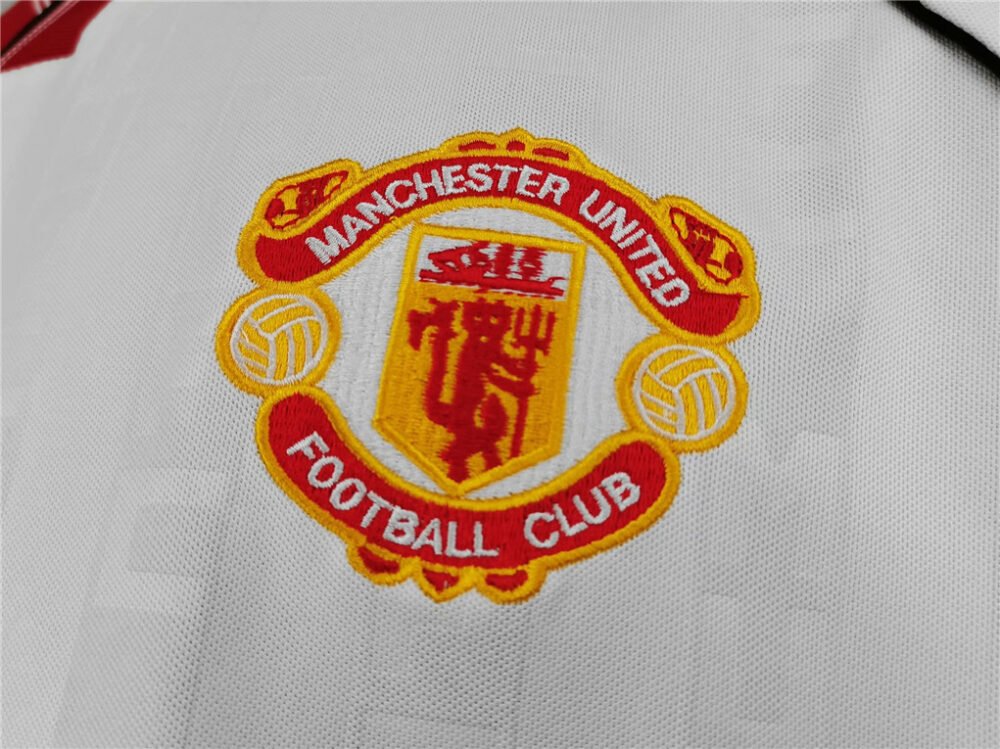 Manchester United Away Kit 1988/89 (Half Sleeve) - Image 2