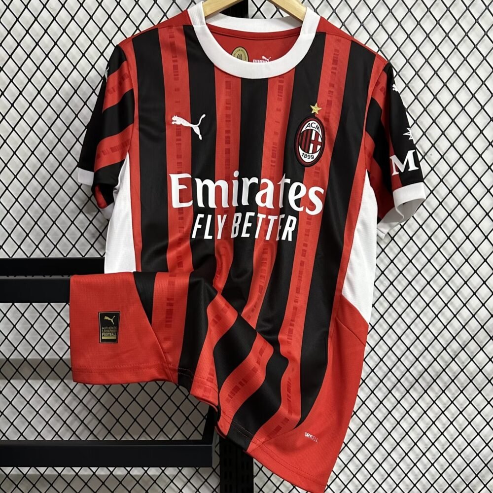 AC Milan Home Kit 24/25 (FV) - Image 2