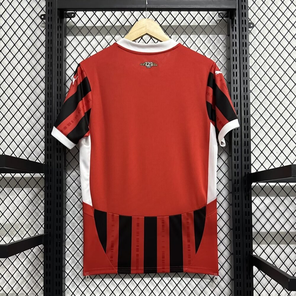 AC Milan Home Kit 24/25 (FV) - Image 4