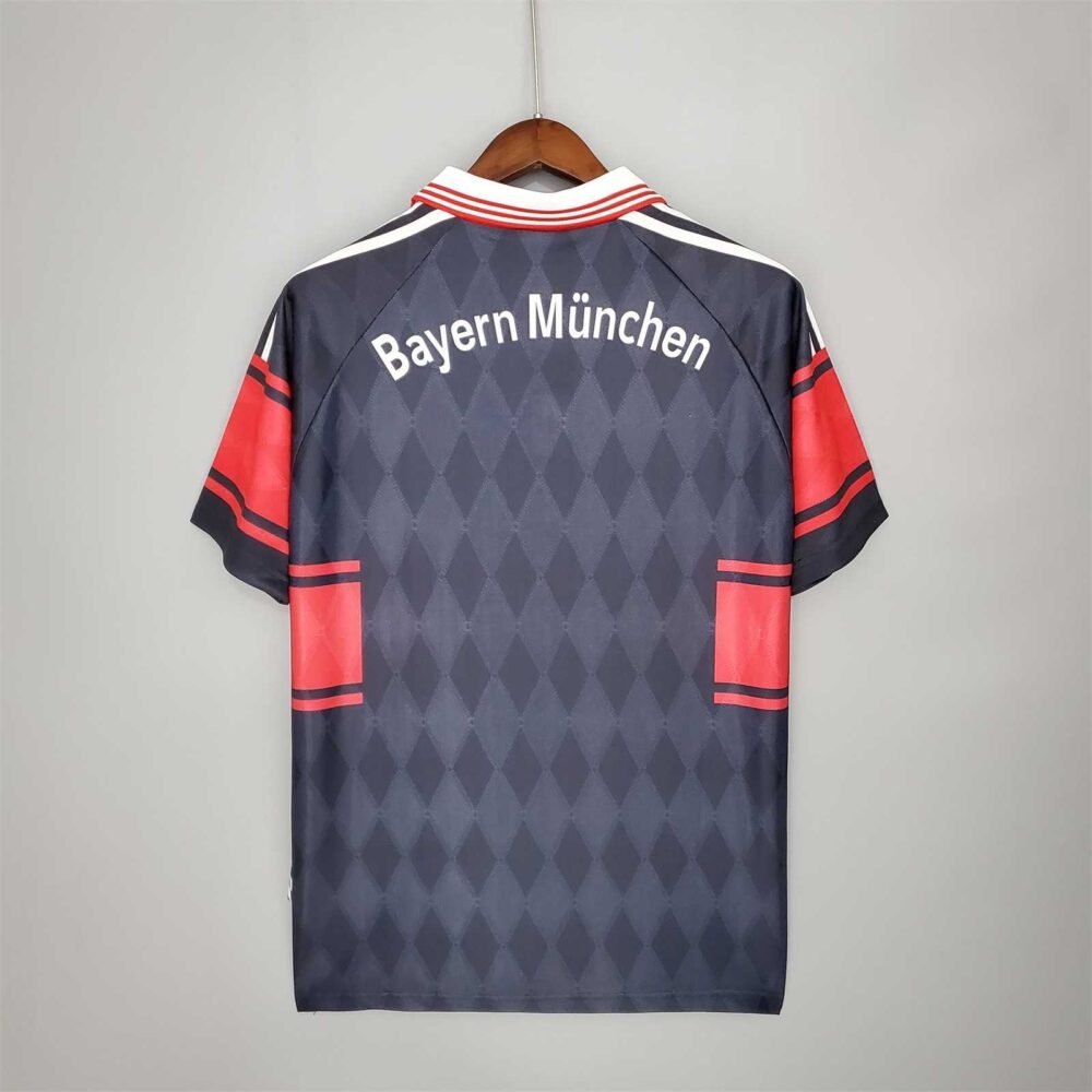 Bayern Munich Home Kit 1997/98 (Half Sleeve) - Image 4