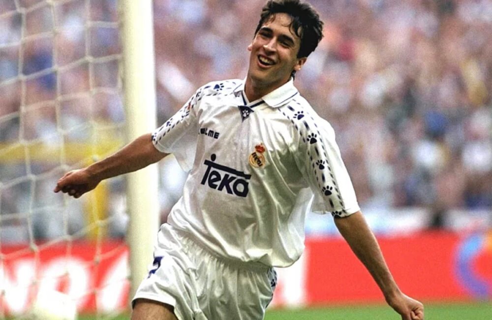Real Madrid Home Kit 1994/95 (Half Sleeve) - Image 2