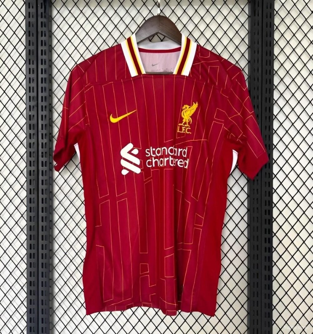Liverpool Home Kit 24/25 (FV)