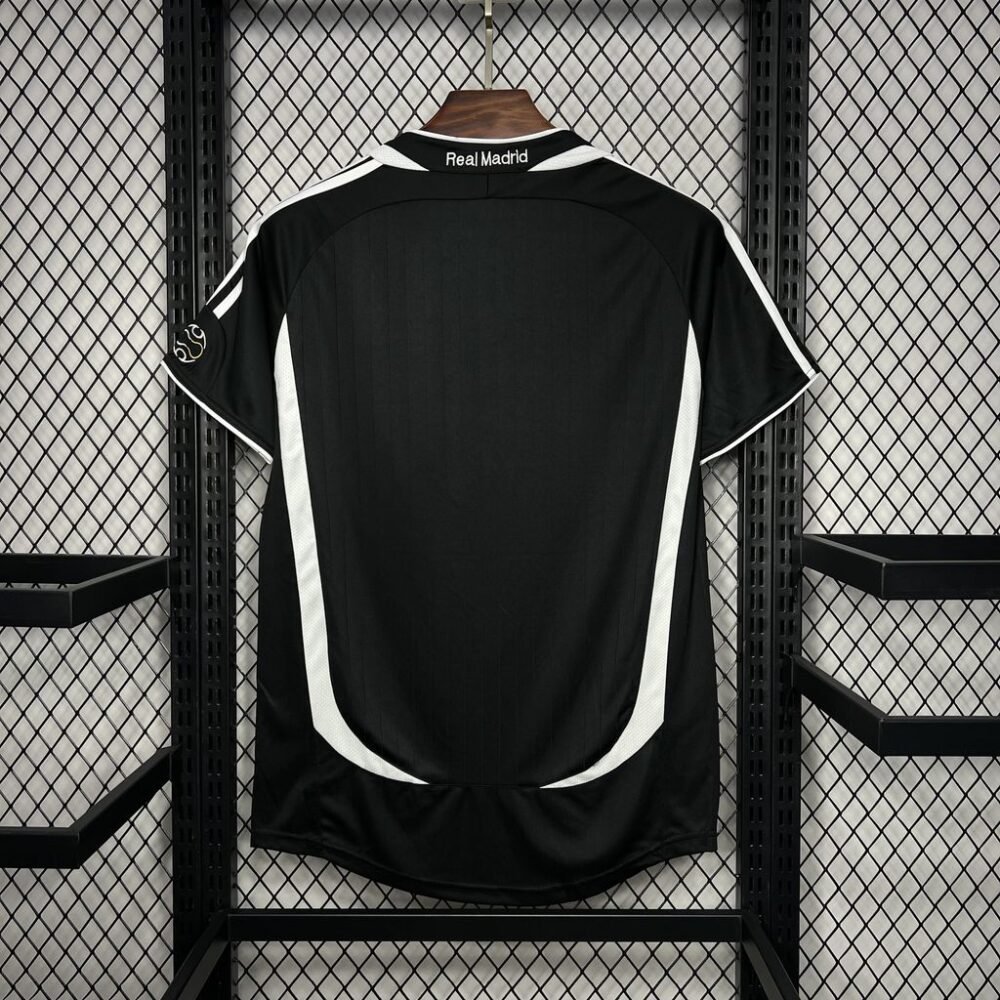 Real Madrid Away Kit 2006/07 (Half Sleeve) - Image 4
