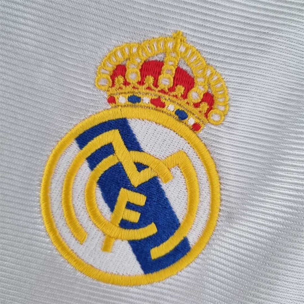 Real Madrid Home Kit 1998/99 (Half Sleeve) - Image 3