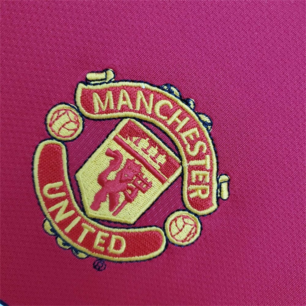 Manchester United Home Kit 2005/06 (Half Sleeve) - Image 3