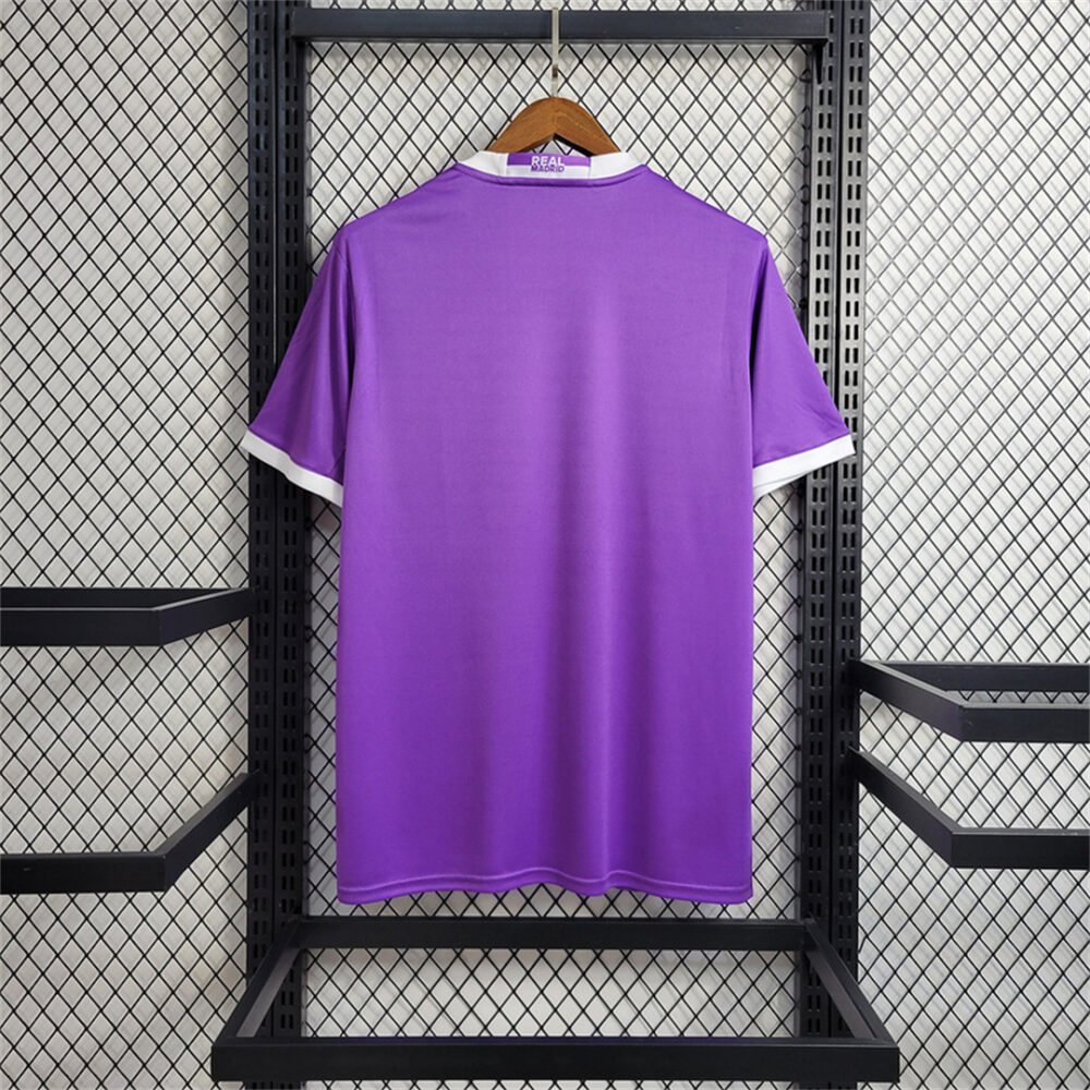 Real Madrid Away Kit 2016/17 (Half Sleeve) - Image 5