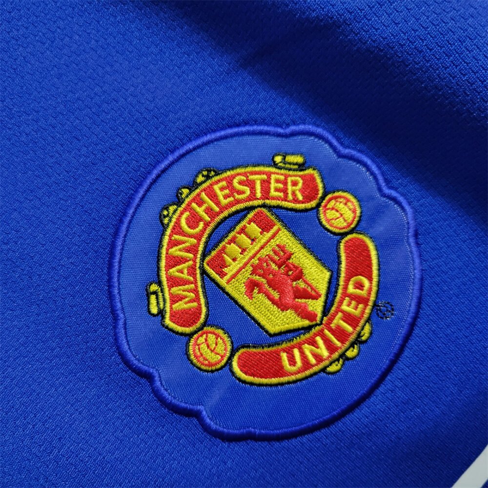Manchester United Away Kit 2008/09 (Half Sleeve) - Image 2