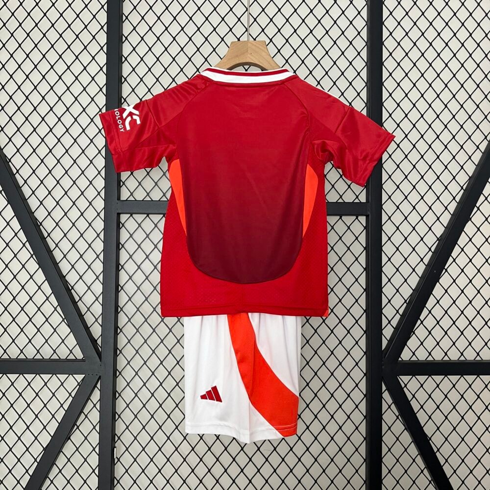 Manchester United Home Kit 24/25 (KIDS) - Image 2