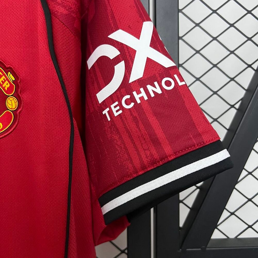 Manchester United Home Kit 25/26 (FV) - Image 4