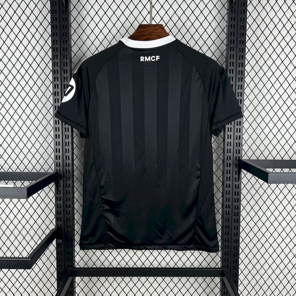 Real Madrid Black Goalkeeper Kit 25/26 (FV) - Image 5