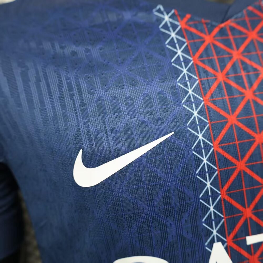 Paris Saint Germain Home Kit 25/26 (PV) - Image 3