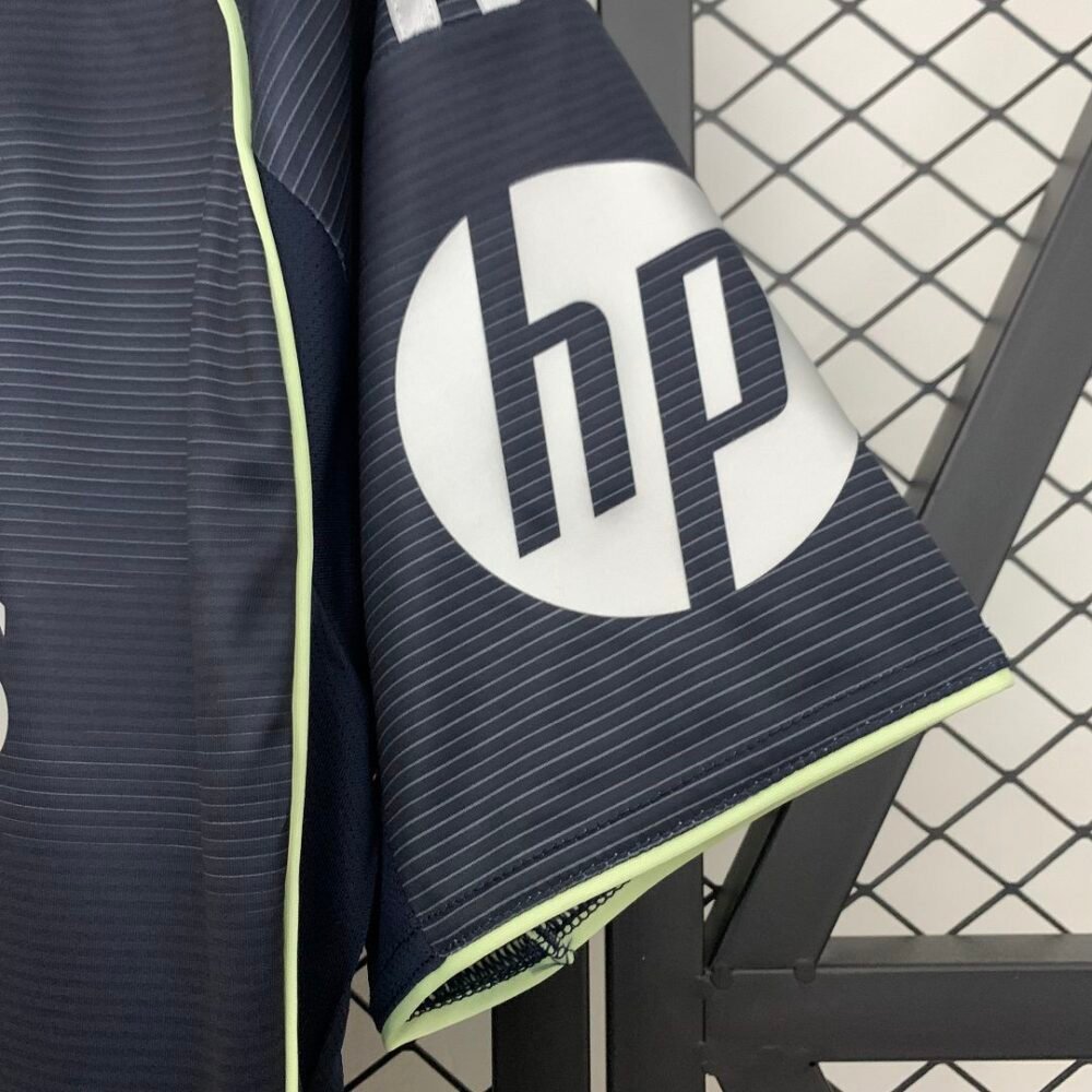 Real Madrid Away Kit 25/26 (FV) - Image 4