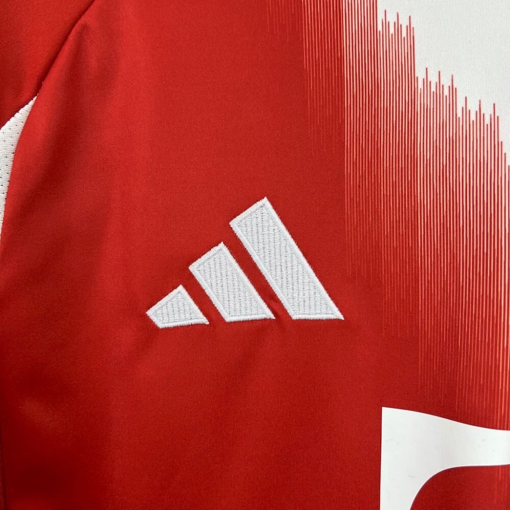 Bayern Munich Home Kit 25/26 (FV) - Image 3