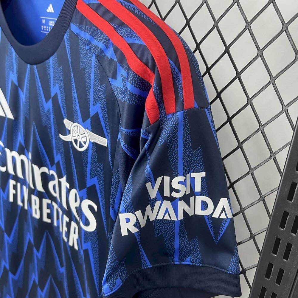 Arsenal Away Kit 25/26 (FV) - Image 4