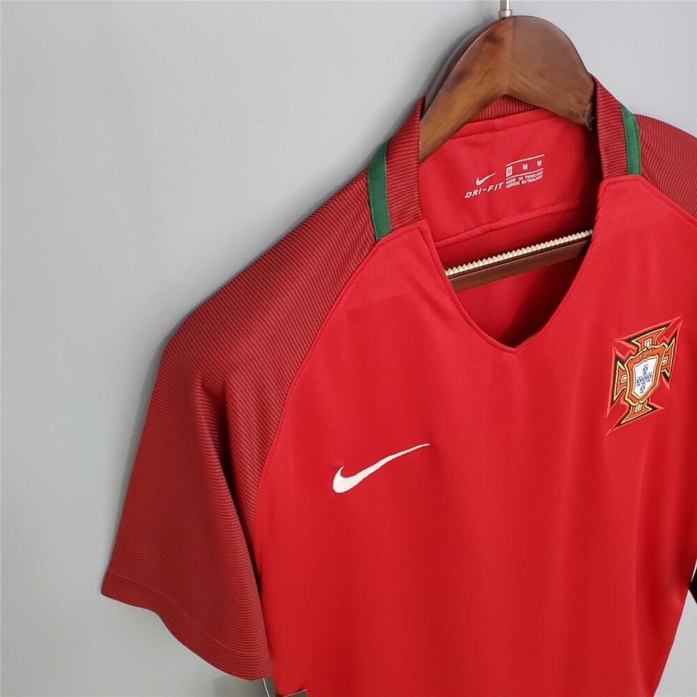 Portugal Home Kit 2016/17 (Half Sleeve) - Image 4