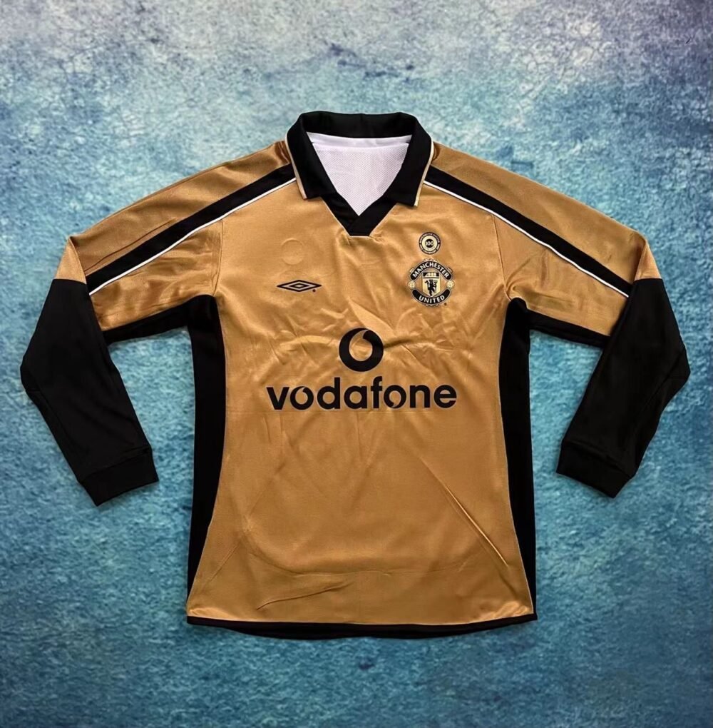 Manchester United 2001/02 Reversible (Full Sleeve) - Image 2