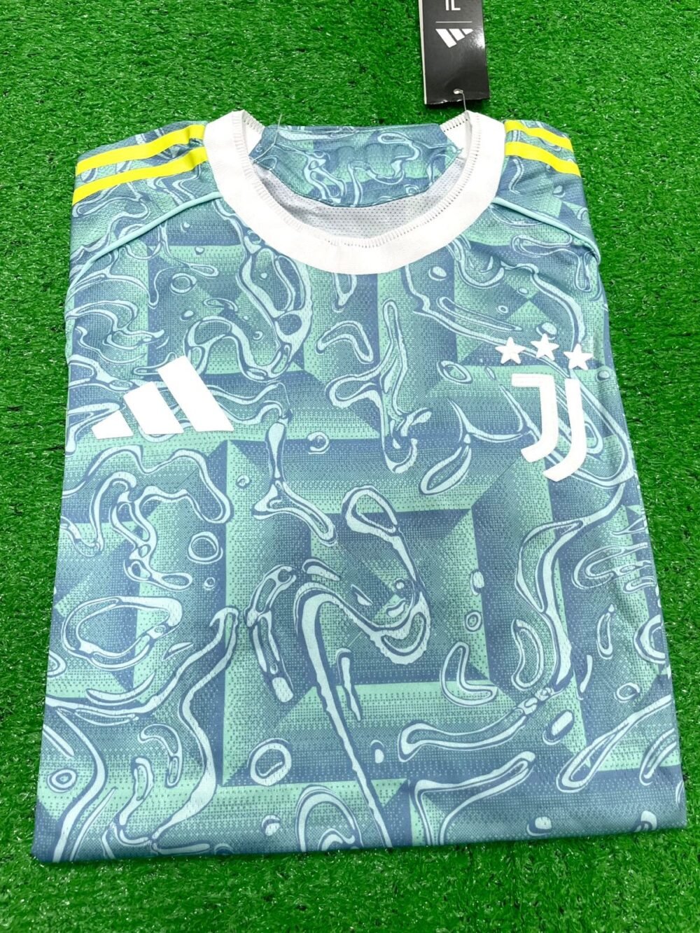 Juventus Away Kit 25/26 (PV)