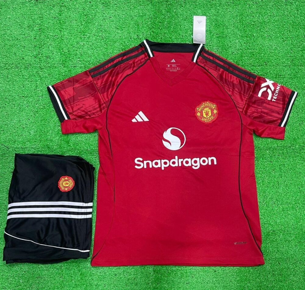 Manchester United Home Kit 25/26 (FC SET)
