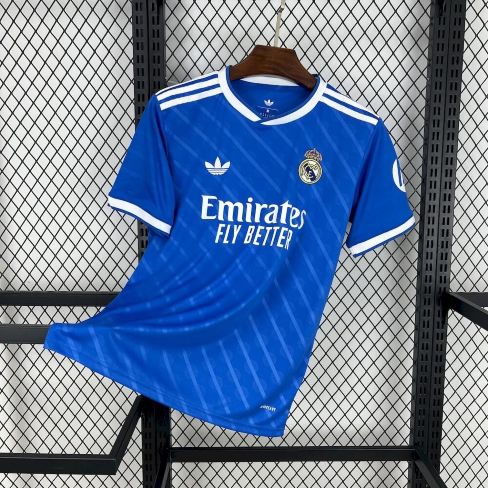 Real Madrid Third Kit 25/26 (FV)