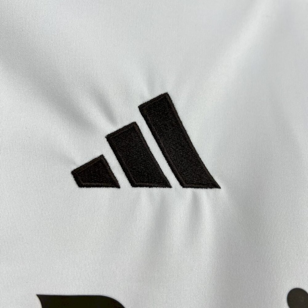 Real Madrid Home Kit 25/26 (FV) - Image 3