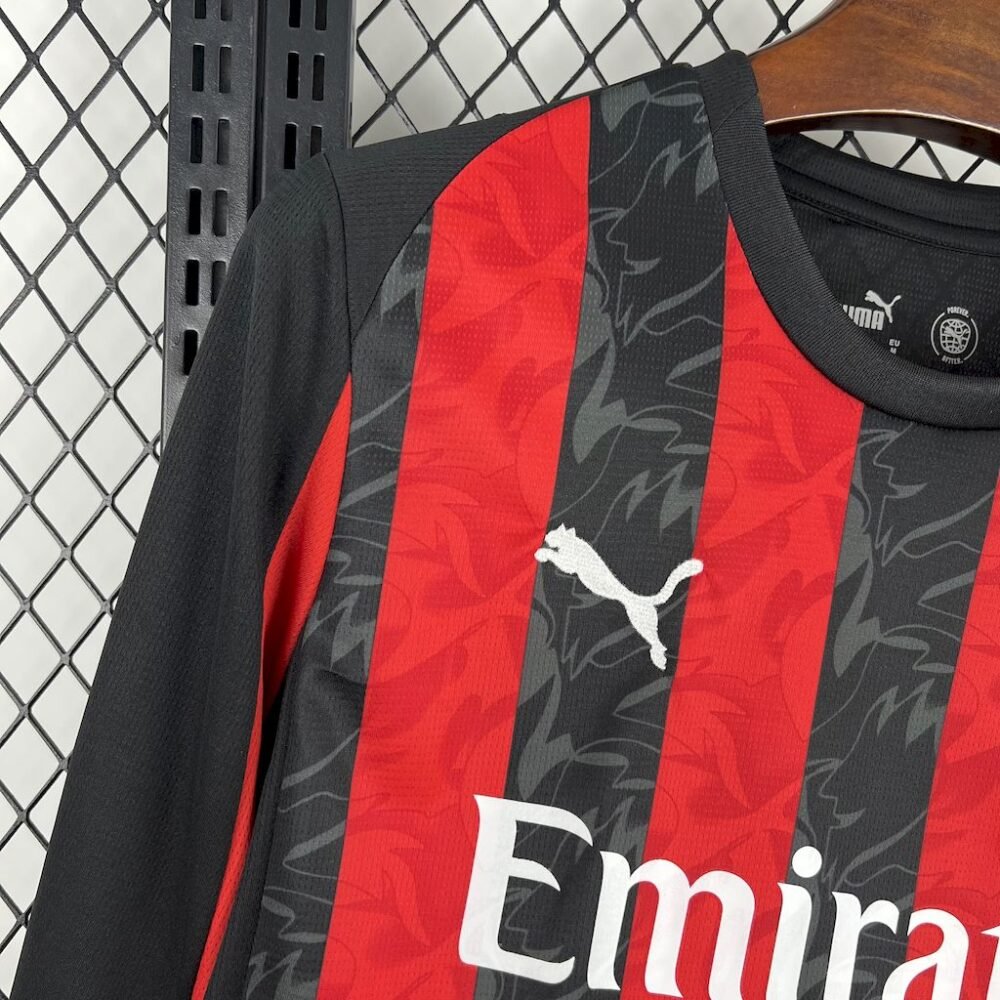 AC Milan Home Kit 25/26 Full Sleeve (FV) - Image 3
