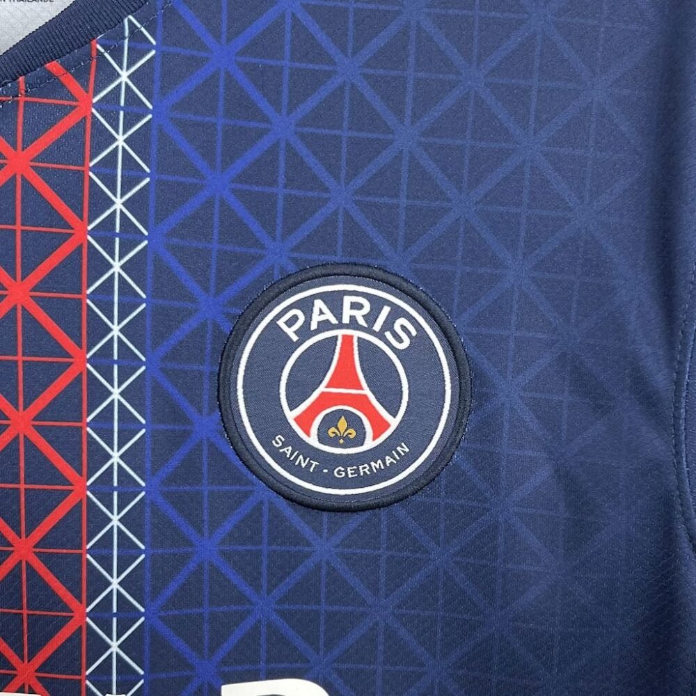 Paris Saint Germain Home Kit 25/26 (FV) - Image 2