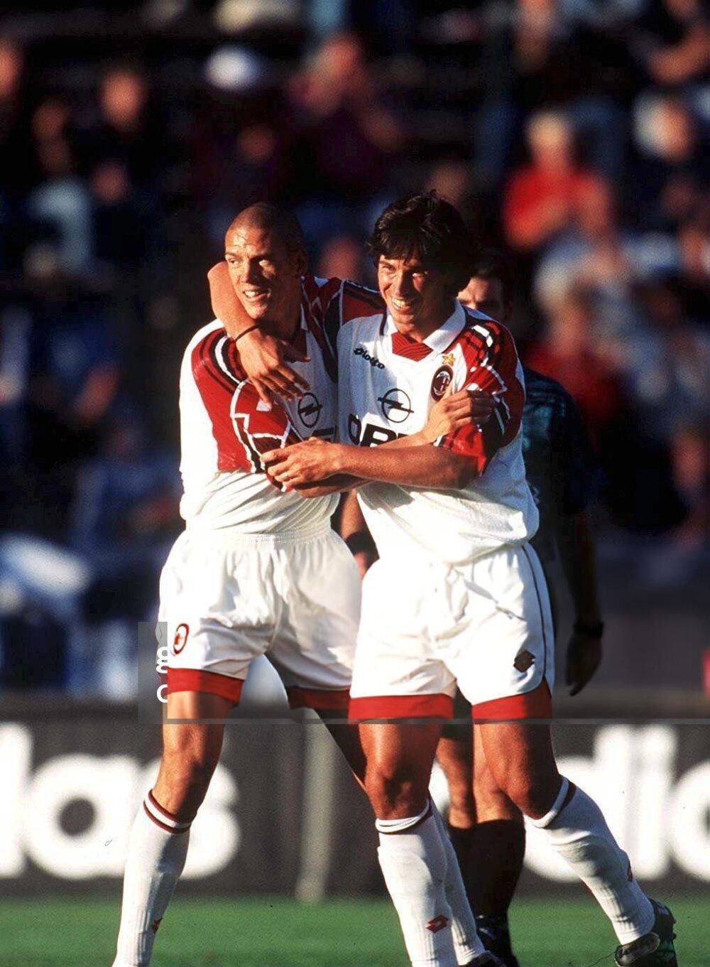 AC Milan Away Kit Copa Centenario 1997/98 (Half Sleeve) - Image 2