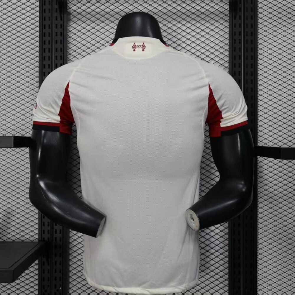 Liverpool Away Kit 25/26 (PV) - Image 4